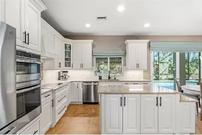 7020 Scrub Jay Drive, Sarasota, FL 34241 - Photo 11