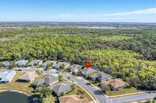 5425 Layton Dr, Venice, FL 34293 - Photo 3