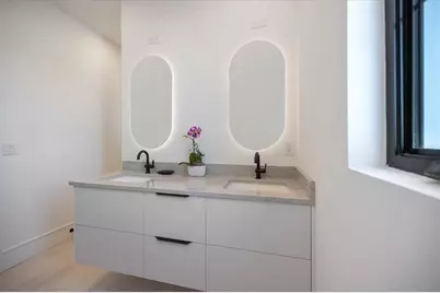 2045 Goldenrod Street, Sarasota, FL 34239 - Photo 33