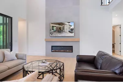 2045 Goldenrod Street, Sarasota, FL 34239 - Photo 15