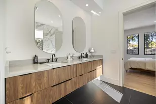 2045 Goldenrod St, Sarasota, FL 34239 - Photo 21