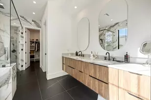 2045 Goldenrod St, Sarasota, FL 34239 - Photo 21