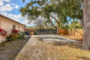 3917 Desoto Rd, Sarasota, FL 34235 - Photo 47