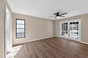 4072 King Richard Dr, Sarasota, FL 34232 - Photo 21