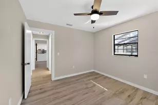 4072 King Richard Dr, Sarasota, FL 34232 - Photo 29