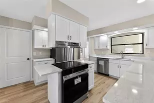 4072 King Richard Dr, Sarasota, FL 34232 - Photo 27