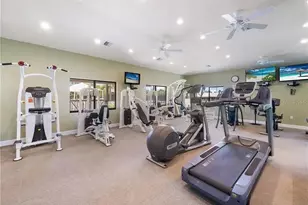 5430 Eagles Point Cir, Sarasota, FL 34231 - Photo 39
