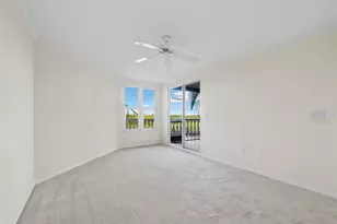 5430 Eagles Point Cir, Sarasota, FL 34231 - Photo 15