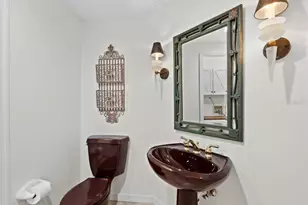 5430 Eagles Point Cir, Sarasota, FL 34231 - Photo 25