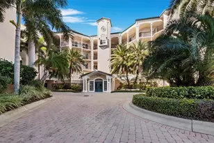 5430 Eagles Point Cir, Sarasota, FL 34231 - Photo 1