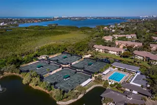 5430 Eagles Point Cir, Sarasota, FL 34231 - Photo 41