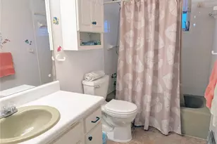 2029 Sunset Dr, Bradenton, FL 34207 - Photo 19