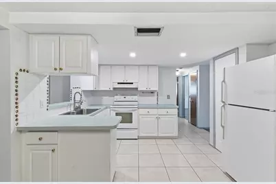 10921 Manchester Road, Port Richey, FL 34668 - Photo 9