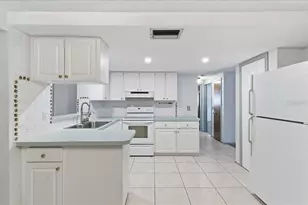 10921 Manchester Rd, Port Richey, FL 34668 - Photo 9