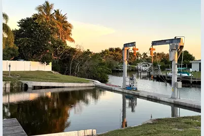 5011 Mangrove Point Road, Bradenton, FL 34210 - Photo 49