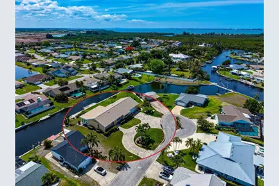 5011 Mangrove Point Road, Bradenton, FL 34210 - Photo 13