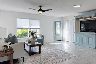 5011 Mangrove Point Rd, Bradenton, FL 34210 - Photo 9