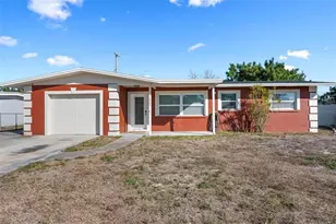 2806 Oxford Dr W, Bradenton, FL 34205 - Photo 3