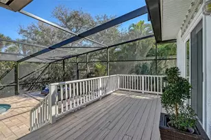 421 Island Cir, Sarasota, FL 34242 - Photo 35