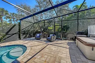 421 Island Cir, Sarasota, FL 34242 - Photo 43