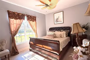 405 Wellington Ct, Venice, FL 34292 - Photo 13