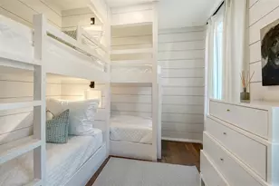 70 Lighthouse Point Dr, Longboat Key, FL 34228 - Photo 45