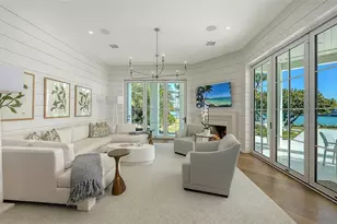 70 Lighthouse Point Dr, Longboat Key, FL 34228 - Photo 27