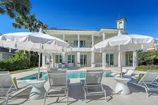 70 Lighthouse Point Dr, Longboat Key, FL 34228 - Photo 77