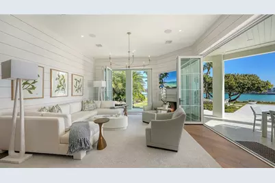 70 Lighthouse Point Drive, Longboat Key, FL 34228 - Photo 23