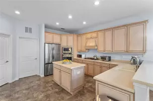 8844 Stone Harbour Loop, Bradenton, FL 34212 - Photo 19
