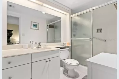 605 Sutton Place #102, Longboat Key, FL 34228 - Photo 15