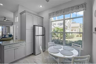 479 Catalina Isles Circle, Venice, FL 34292 - Photo 9