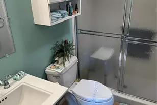 655 Woodlawn Dr, Bradenton, FL 34210 - Photo 13