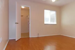 4106 39th St W, Bradenton, FL 34205 - Photo 9