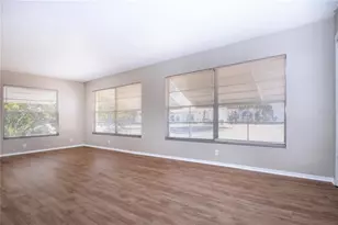 802 Buttonwood Dr, Bradenton, FL 34208 - Photo 15