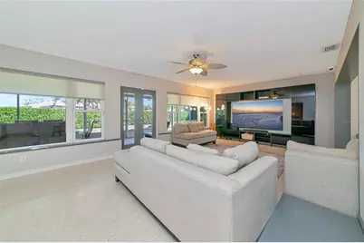 2639 Bougainvillea Street, Sarasota, FL 34239 - Photo 13