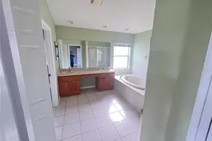 6139 46th St E, Bradenton, FL 34203 - Photo 13