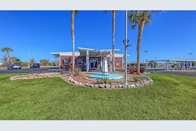 203 50th Avenue Plaza E, Bradenton, FL 34203 - Photo 37