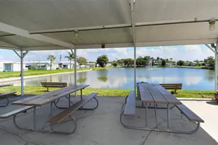 203 50th Avenue Plaza E, Bradenton, FL 34203 - Photo 43