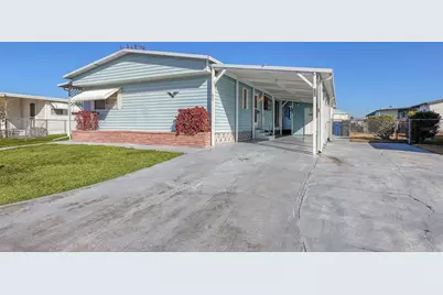 203 50th Avenue Plaza E, Bradenton, FL 34203 - Photo 3