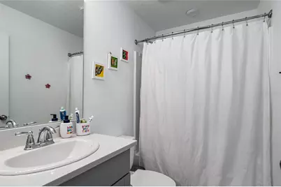 6217 Fairmont Lane, Palmetto, FL 34221 - Photo 13