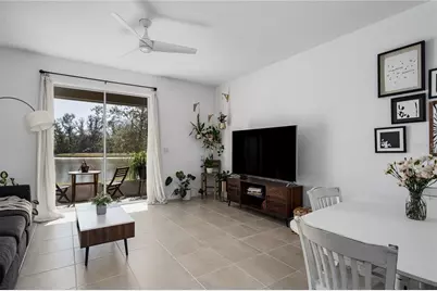 6217 Fairmont Lane, Palmetto, FL 34221 - Photo 7