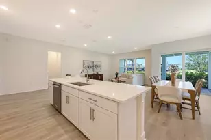 705 Anegada Ln, Sarasota, FL 34234 - Photo 19