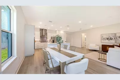 705 Anegada Lane, Sarasota, FL 34234 - Photo 13