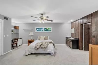 5201 Stevens Drive, Sarasota, FL 34234 - Photo 15