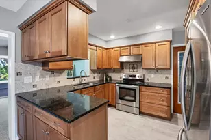 5201 Stevens Dr, Sarasota, FL 34234 - Photo 5