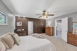 5201 Stevens Dr, Sarasota, FL 34234 - Photo 17