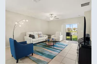 15453 Broad Brush Drive, Sun City Center, FL 33573 - Photo 7