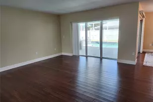 1856 Woodhaven Cir, Sarasota, FL 34232 - Photo 9