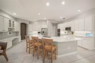 9075 Misty Creek Dr, Sarasota, FL 34241 - Photo 9